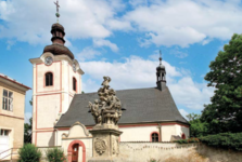 Za historií kostela v Ratboři na Kolínsku