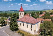 Kostel v Ohařích u Kolína volá o pomoc